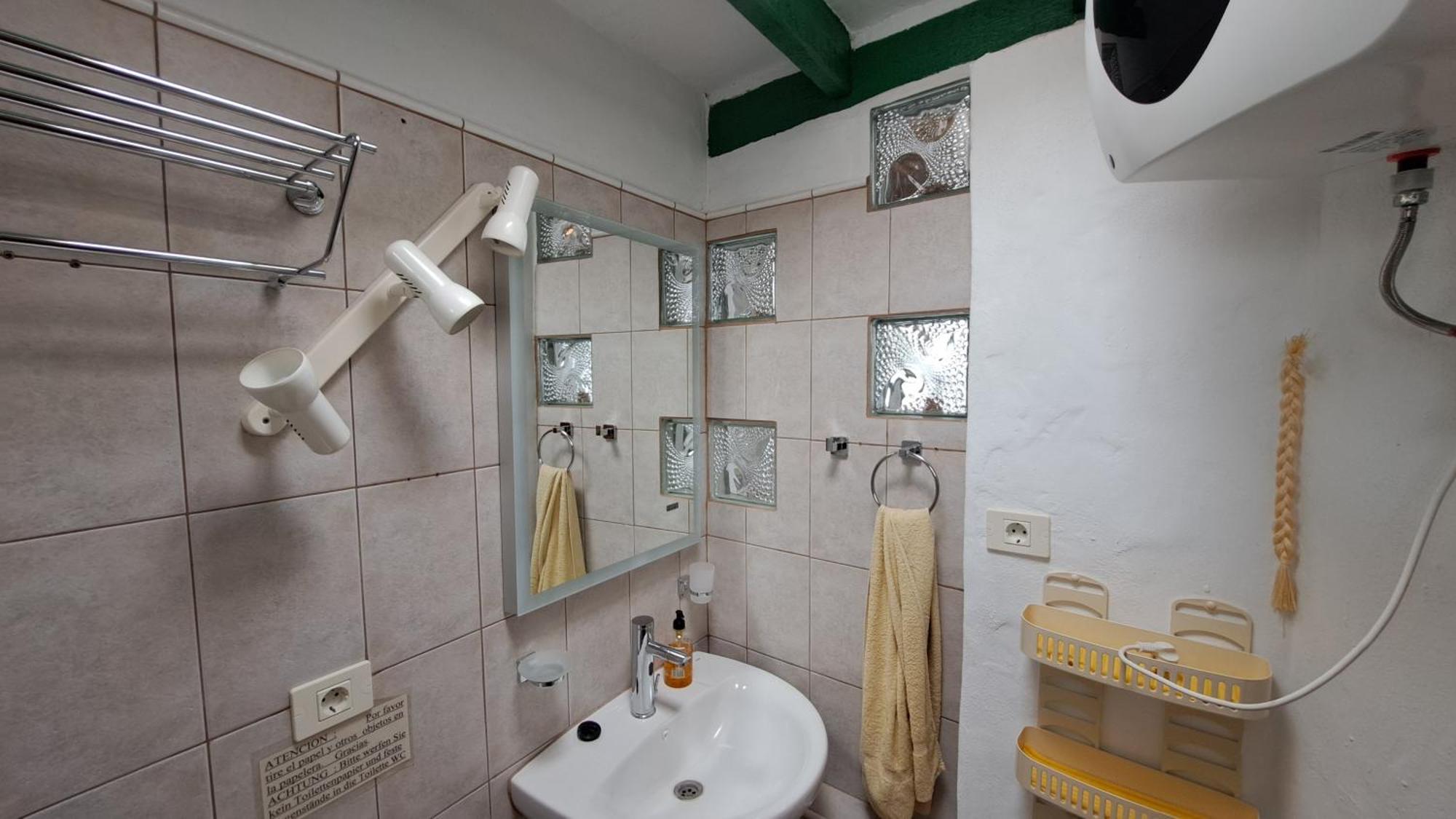 Beautiful 1-Bedroom House 'Oficina' Finca Vistamar Salobre  Dış mekan fotoğraf